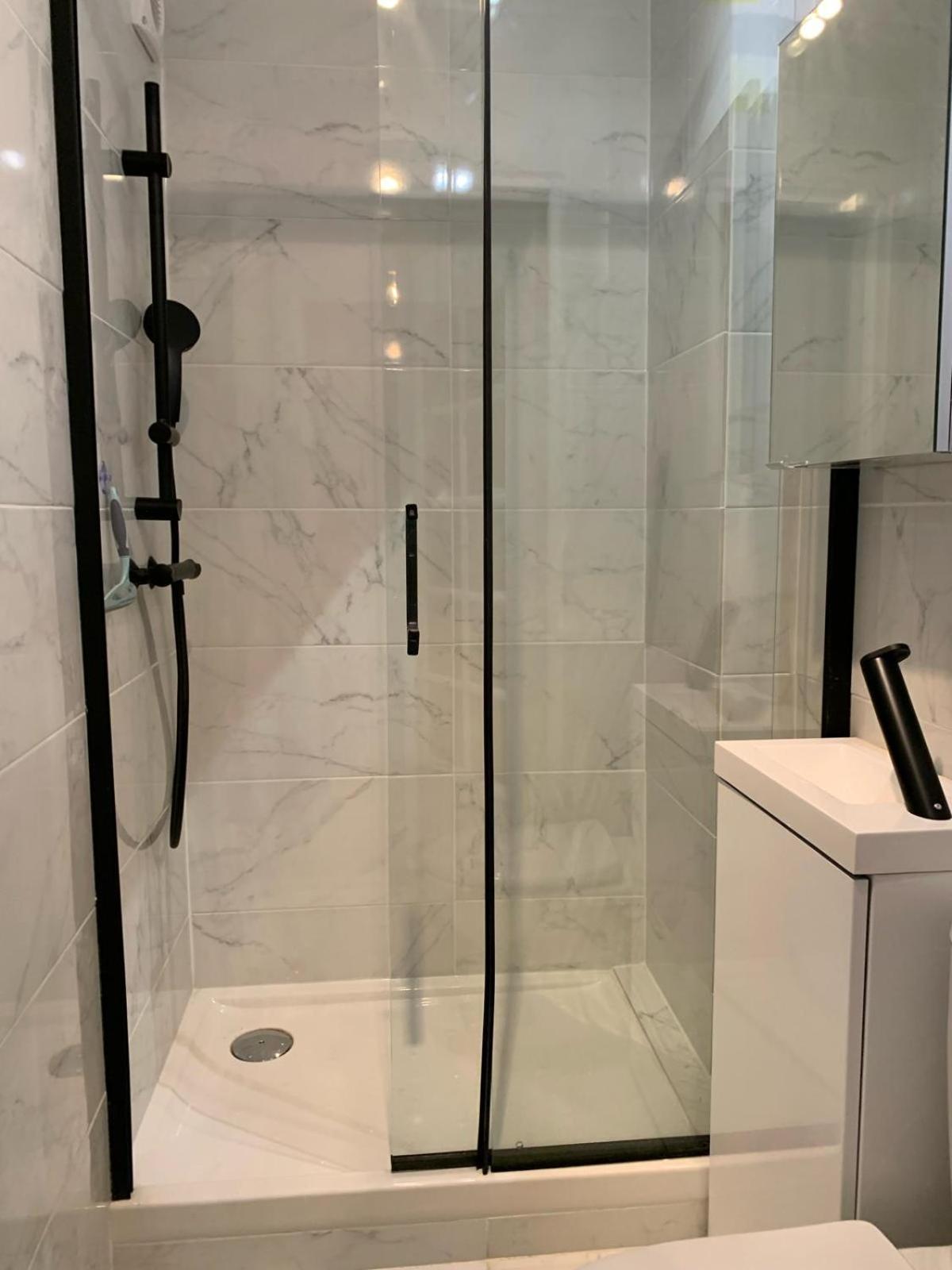 Nora Apartamento París